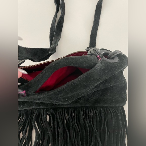 Hammit Crossbody - Picture 9 of 13